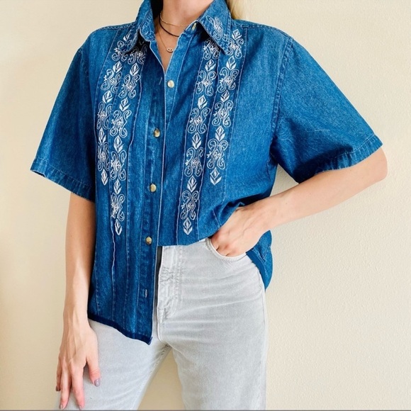 Vintage Outback Rider Bohemian Denim Embroidered Top Size Large - Picture 2 of 8